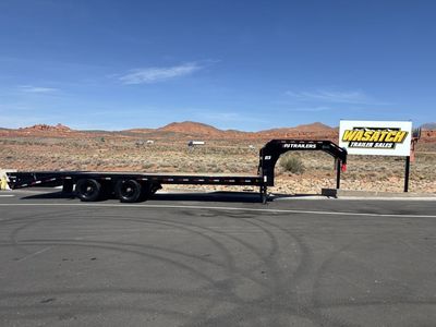 2026 PJ Trailers 8.5X25 Dual Low Pro Flat Deck Goo