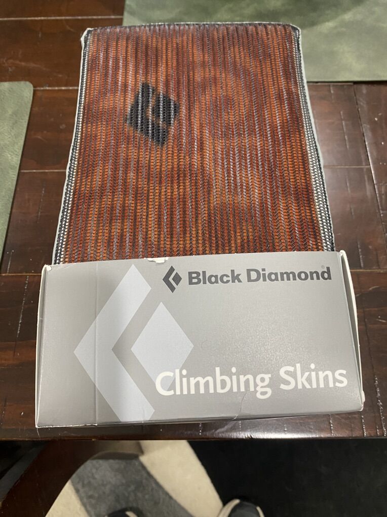 Black Diamond Climbing Skins 140 mm 185's New