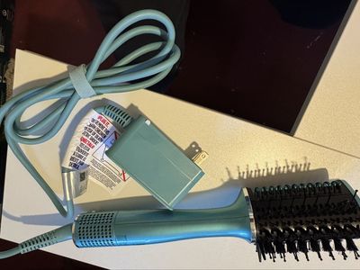 Shark glossing 2-1 hot tool and hair styler