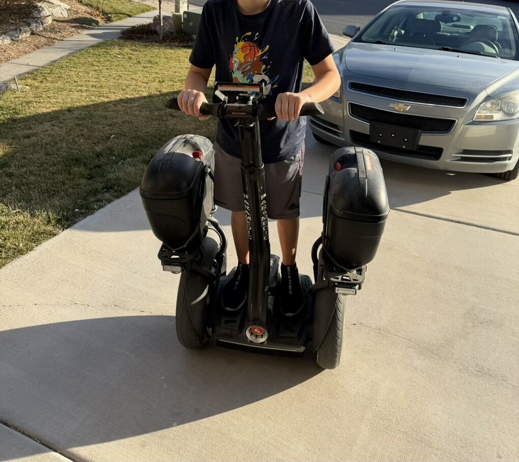 3 x Segway I2 Transporter Plus Accesories