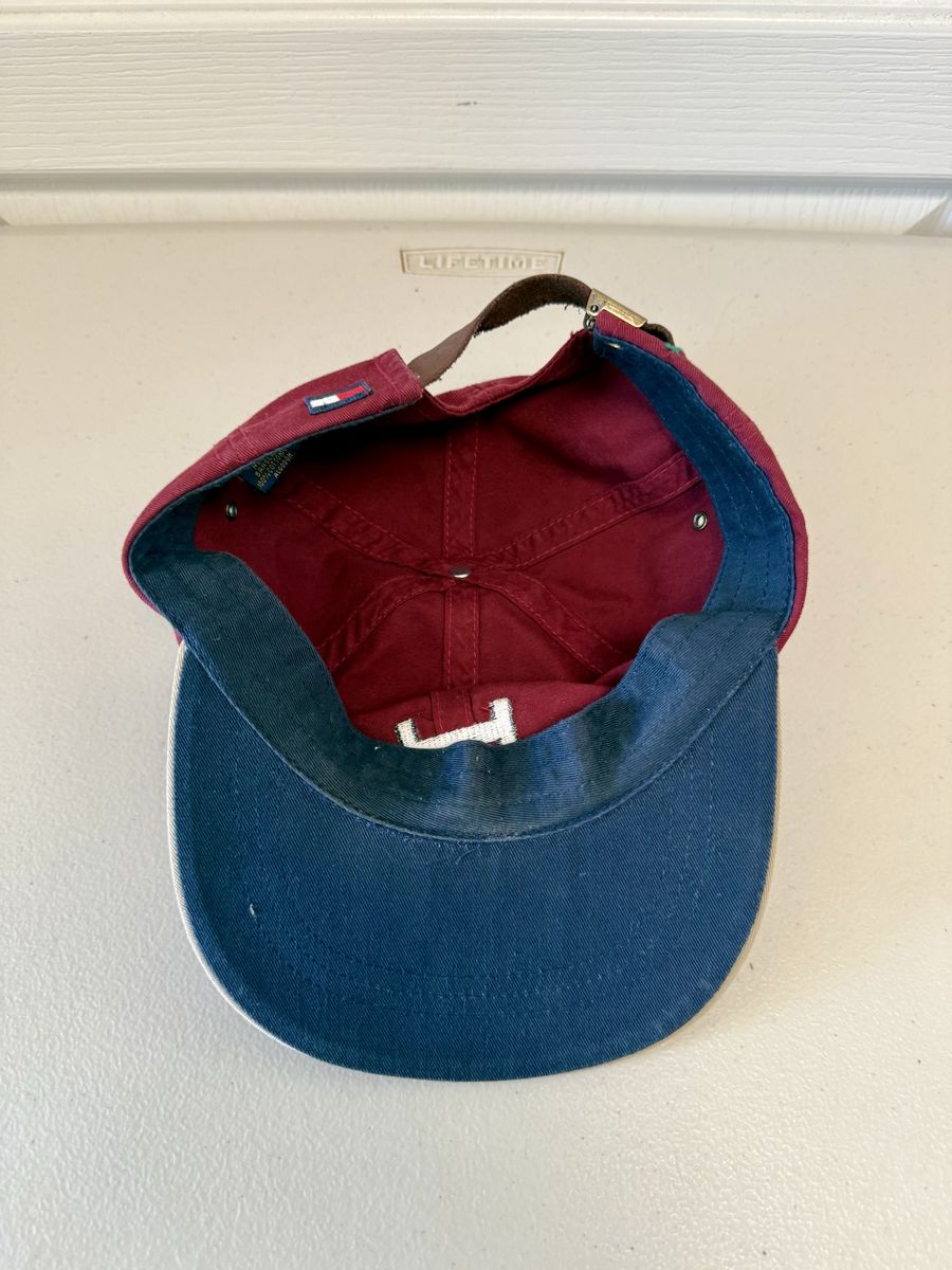 Main image 6