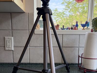 Vanguard VT-158 Adjustable Camera Tripod with Pan Head
