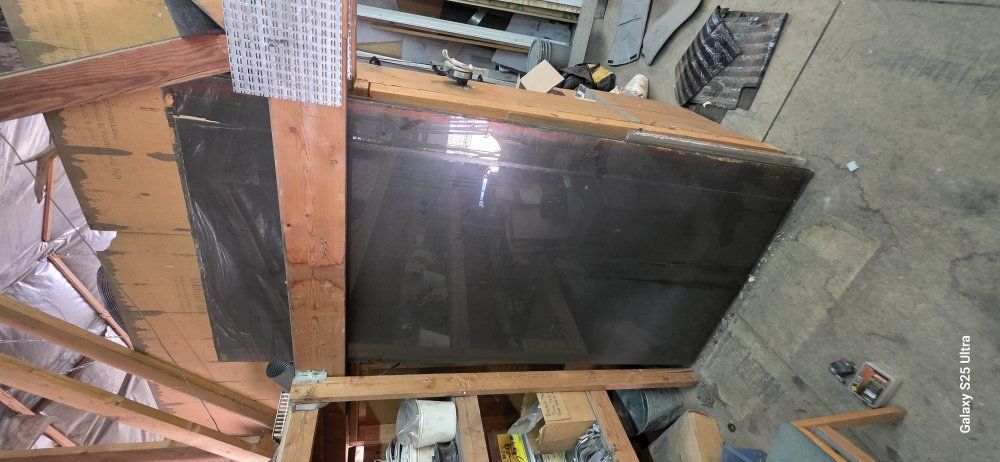 GLASS 4 big tempered sheets/ few misc pieces too