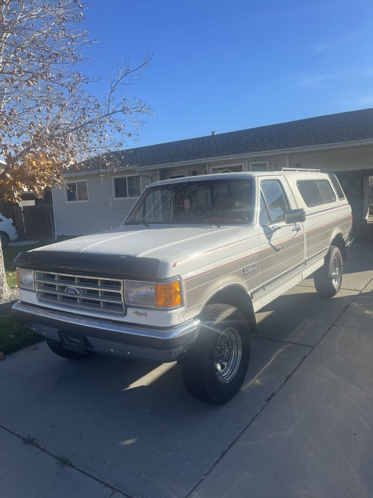 1988 Ford F-250 Lariat