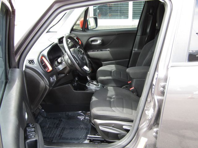 Main image 6