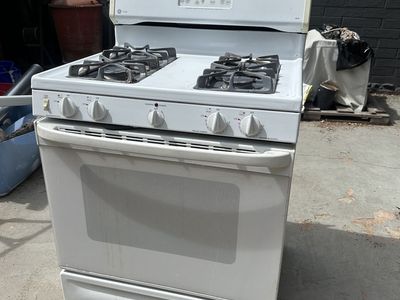 Free GE Profile gas stove/oven