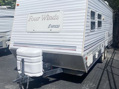 2005 Four Winds
