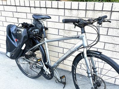 Awesome Trek FX Commuter Bike - 17" Frame, Bontraeger Rack, $200 Ortlieb Pannier Bags, Fenders, disc brakes