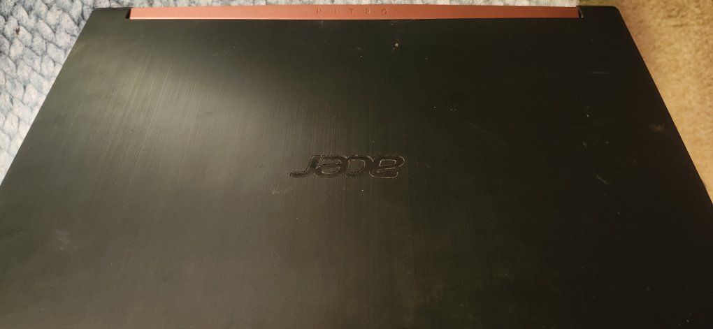Acer nitro 5 gaming laptop
