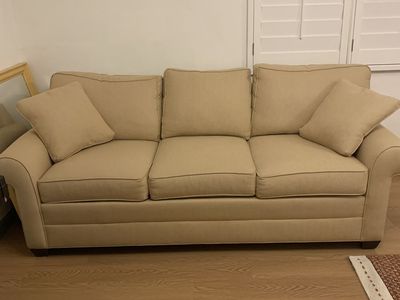 Couch - Ethan Allen Bennet Sofa