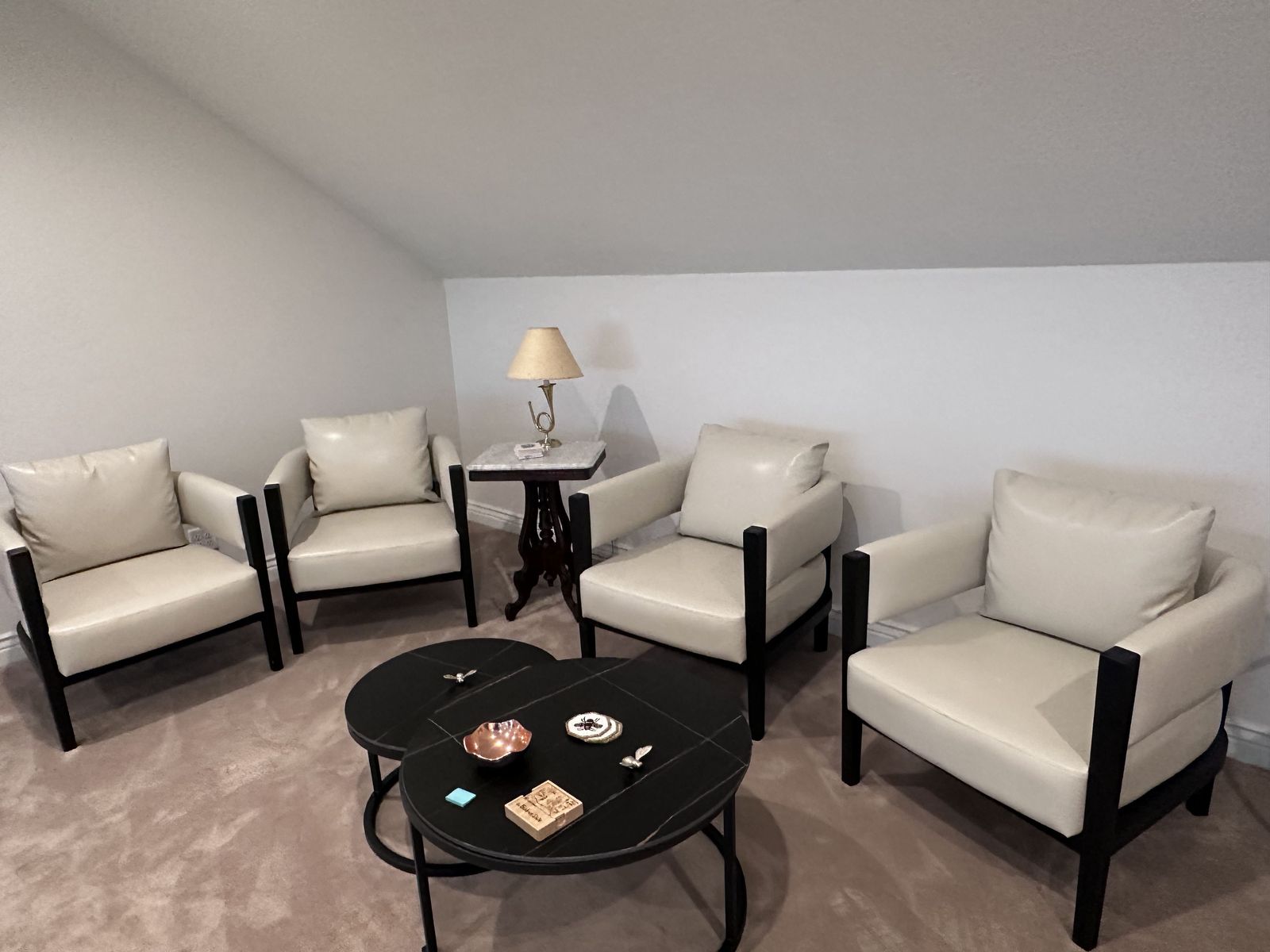 Modern style white chairs