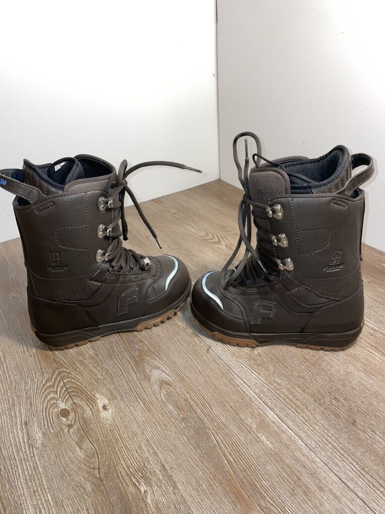 Forum Snowboard Boots Size Women's 8