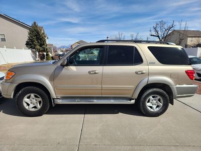 2002 TOYOTA SEQUOIA SR5