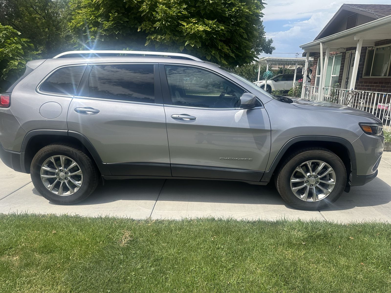 2020 Jeep Cherokee Latitude Plus