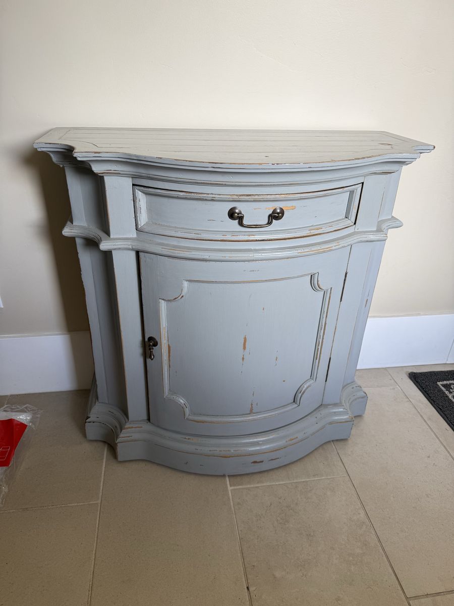Distressed Grey Accent Cabinet with Drawer & Curved Door - Entryway/Bedroom Storage