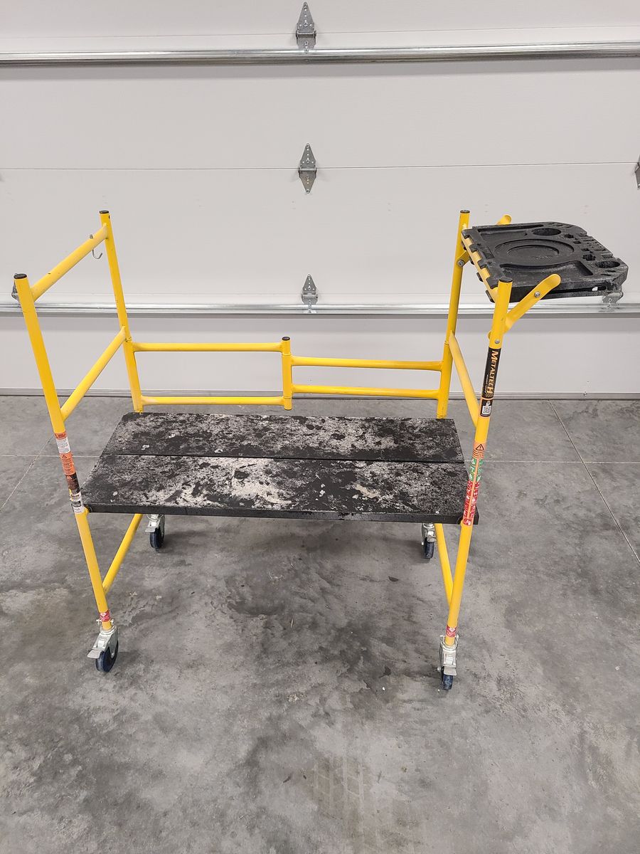 MetalTech 4ft Mini Scaffold Adjustable Platform