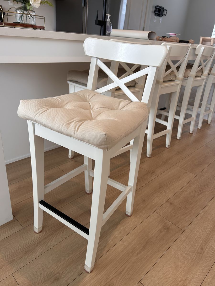 Set of 5 White Wood Counter Height Bar Stools with Cushions - X-Back Design