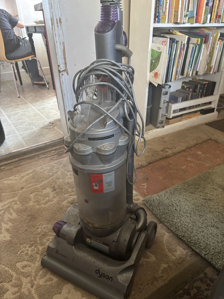 Dyson dc14 complete