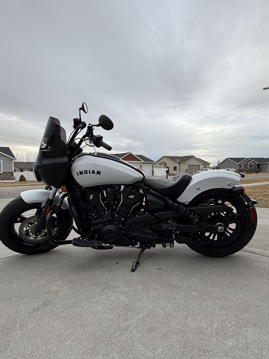 2025 Indian Scout Bobber 60