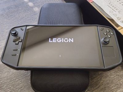 Lenovo Legion Go Portable Handheld Gaming AMD Ryzen Z1 Extreme