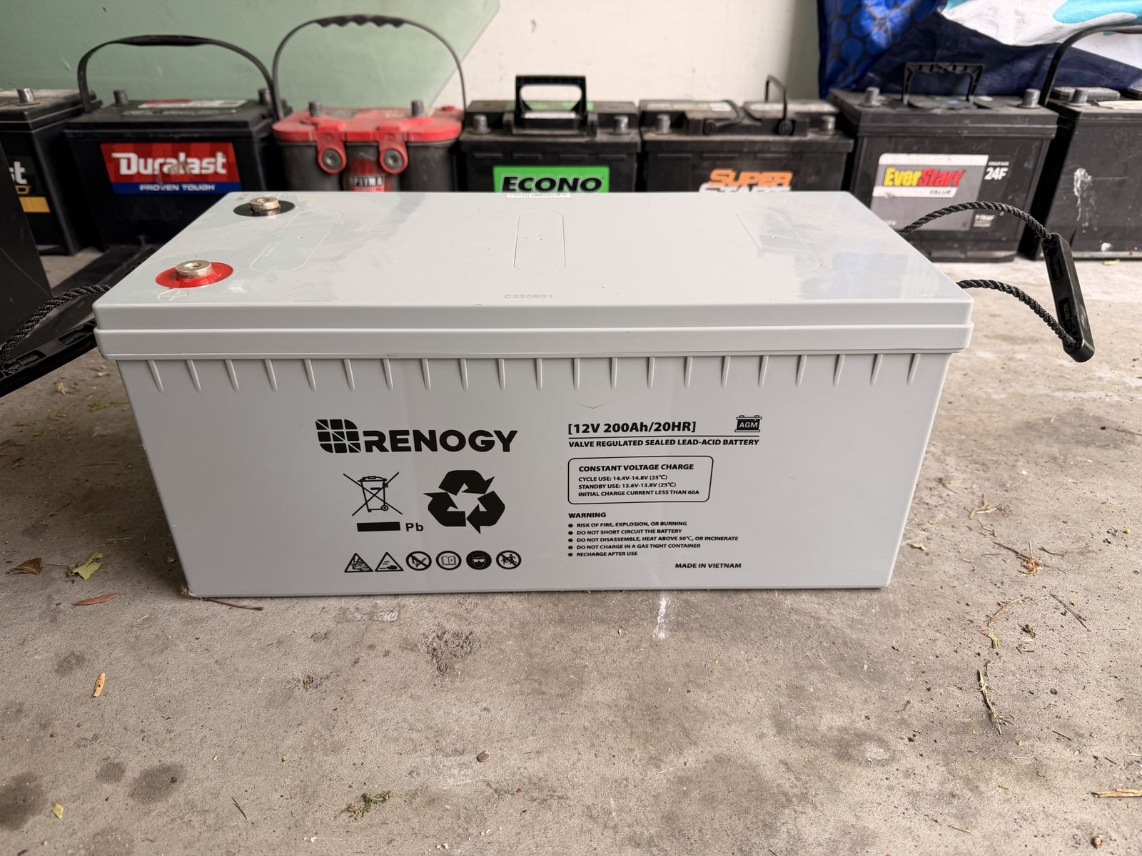 Battery 12V 200 AH Brand new
