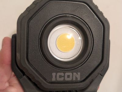 ICON LED Flood Light