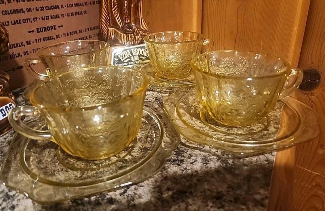 Vtg Lot Of 5 Federal Glass Depression Madrid yello