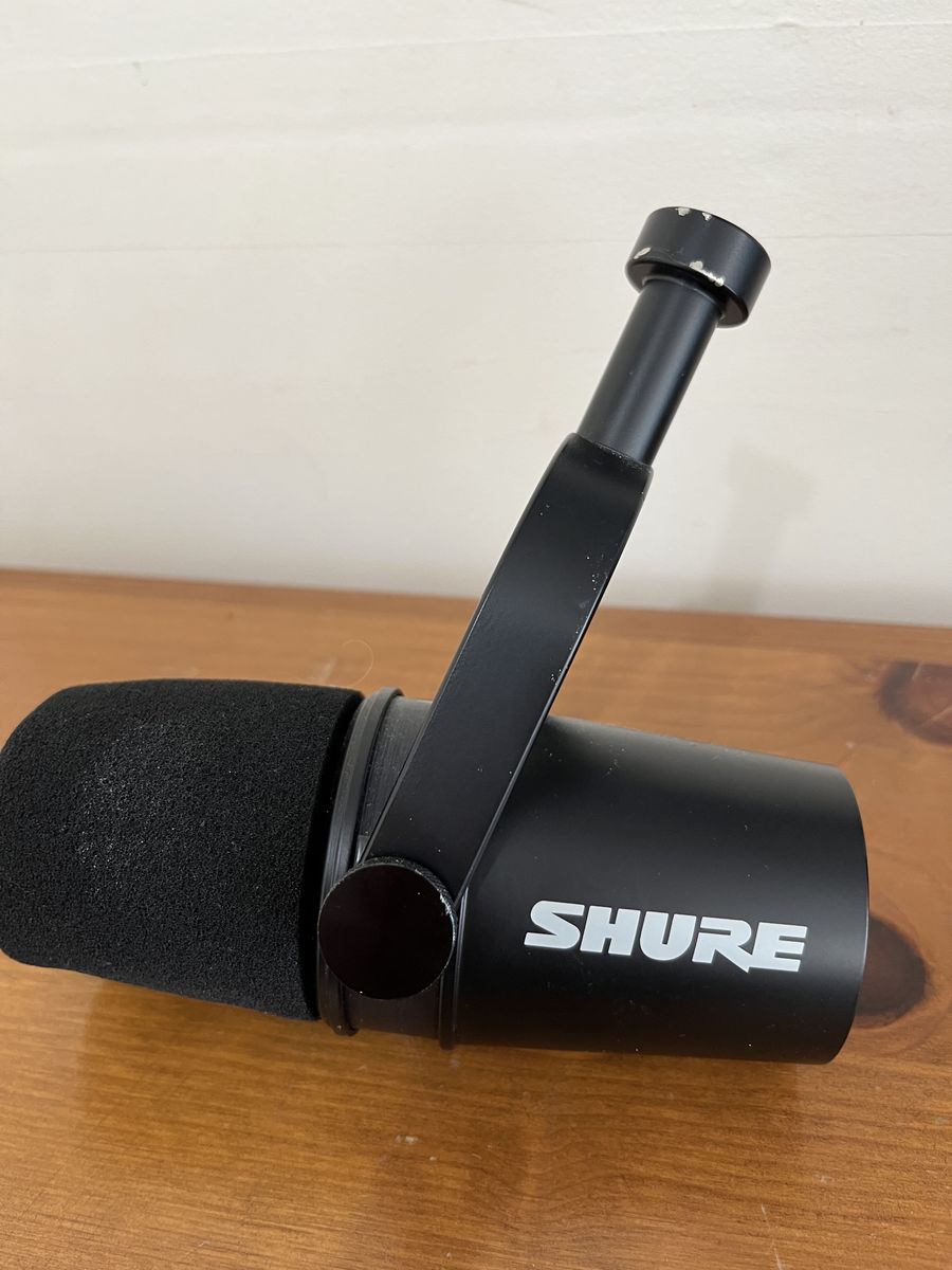 Shure MV7X Vocal Dynamic Microphone - Black