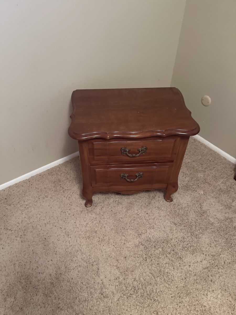 Vintage Dark Wood Nightstand with 2 Drawers - Scalloped Edges, Ornate Pulls