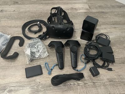 HTC Vive VR Headset System Complete Kit w/ Accessories & Stands