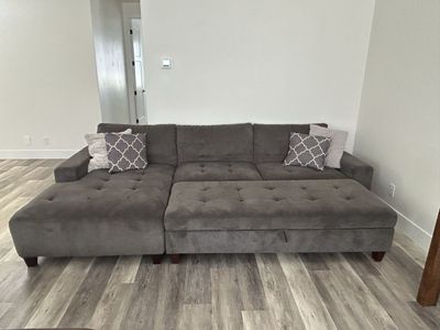 Convertible Sectional Sofa with Ottoman & Storage - Gray Tufted Fabric, Excellent Condition