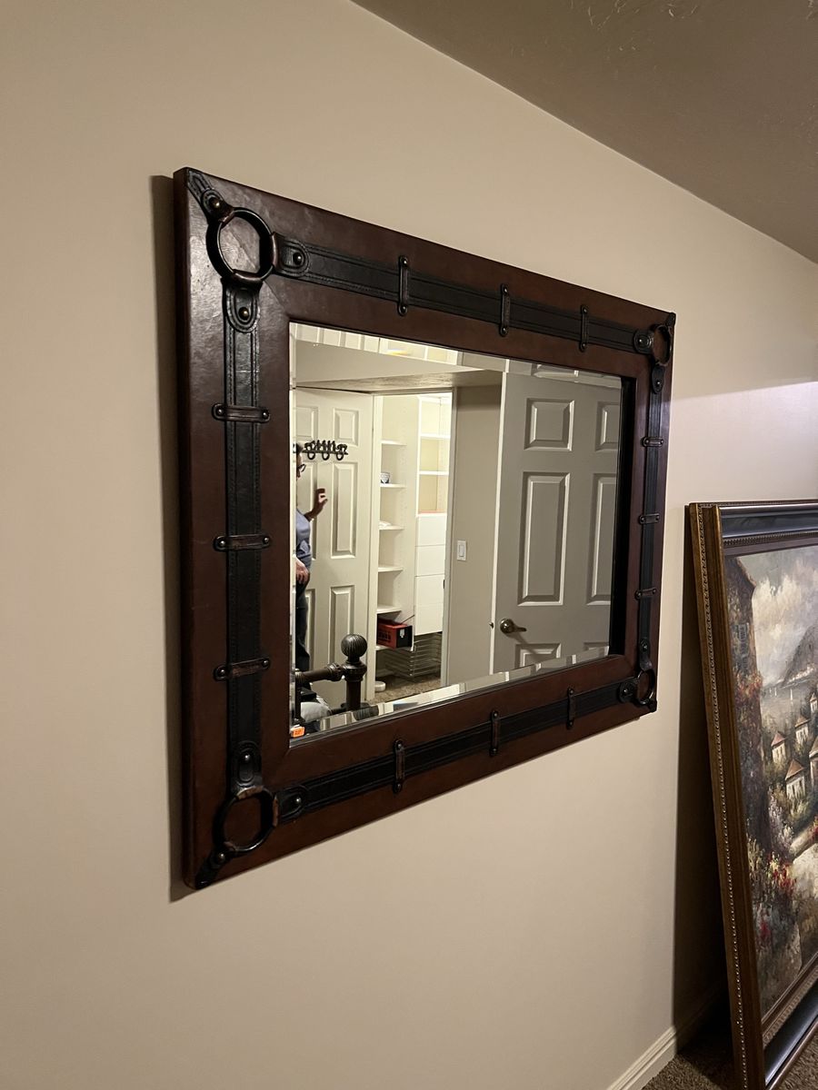 Main image 2