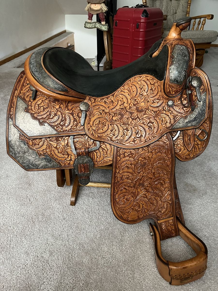 Phil Harris Show Saddle 16”