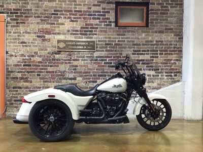 2023 HARLEY-DAVIDSON FREEWHEELER FLRT
