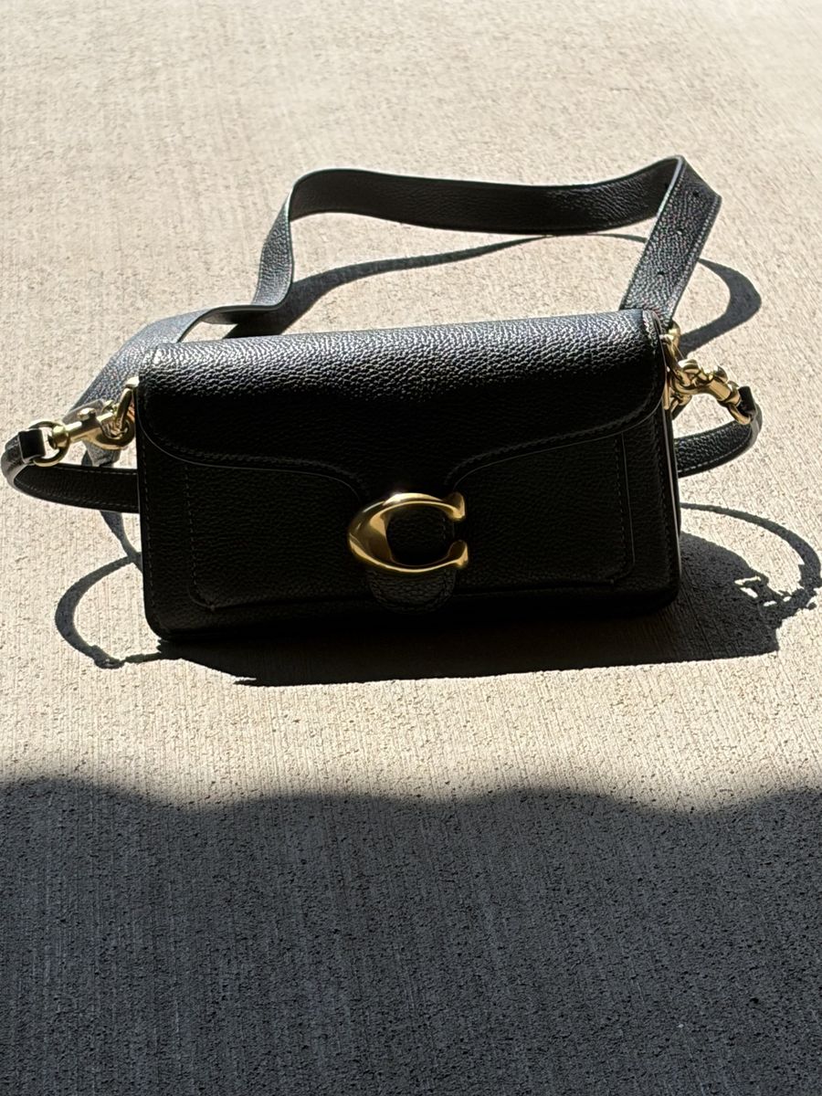 Coach Pillow Tabby Shoulder Bag 18 - Black Leather Gold Hardware Crossbody