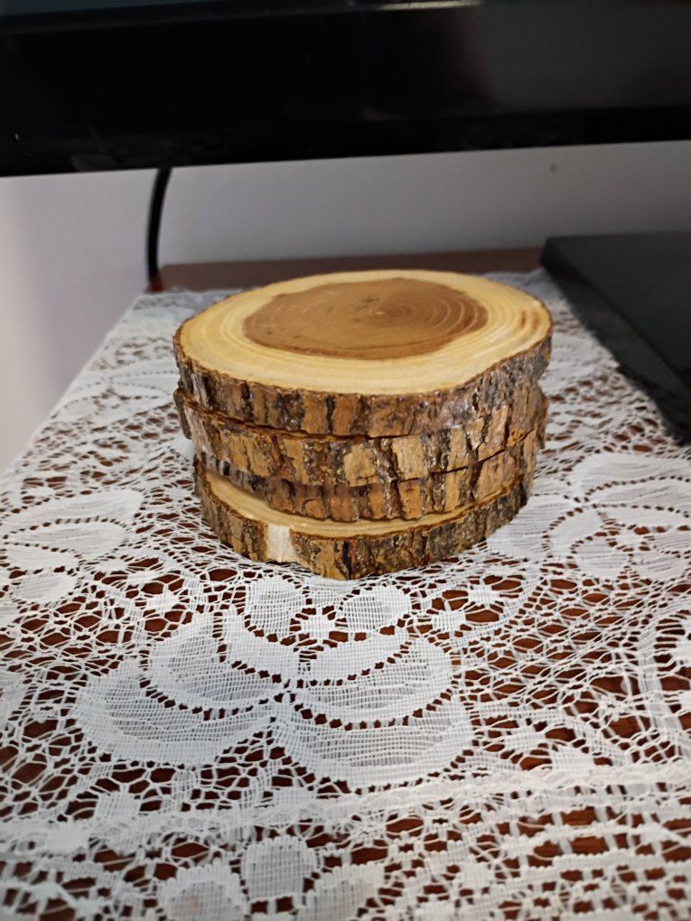 Rustic Wood Slice Coasters - Set of 4 Natural Tree Bark Drinks Mats