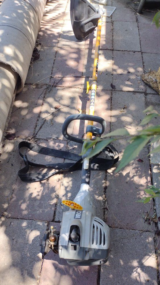 Rioby for parts or fix I have no idea about condition. For parts or fix.
See pictures