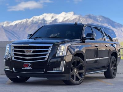 2018 CADILLAC ESCALADE ESV Luxury