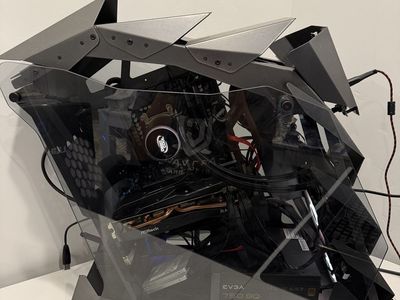 Custom Gaming PC in Unique Mecha Case with ASRock Radeon GPU & EVGA 750W PSU
