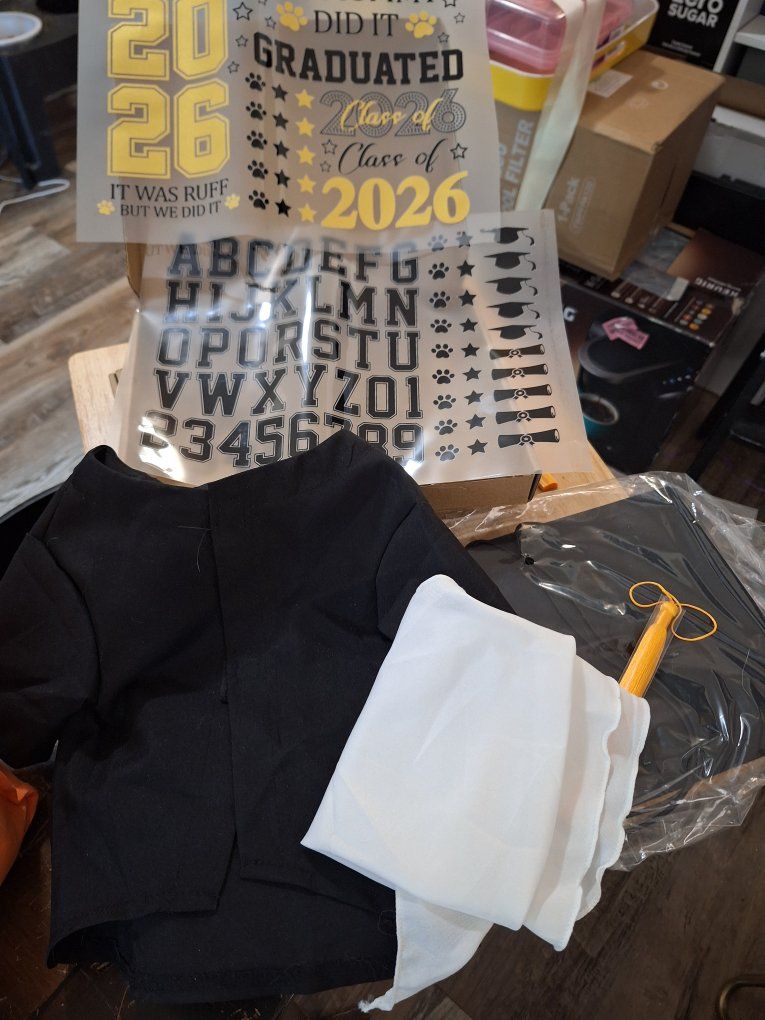 Pet Dog Graduation Costume Gown & Cap with Iron-On Decals - Black & Gold 2026 Theme