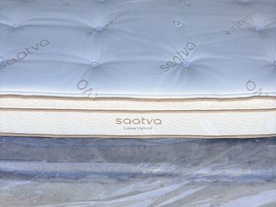 Saatva Latex Hybrid King Mattress