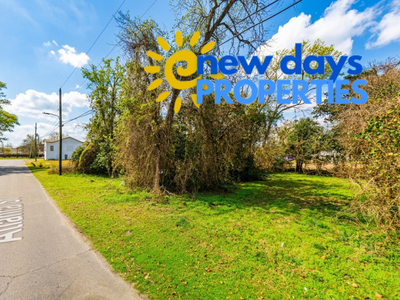 0.11-Acre Investment Lot Close to City Conveniences!
