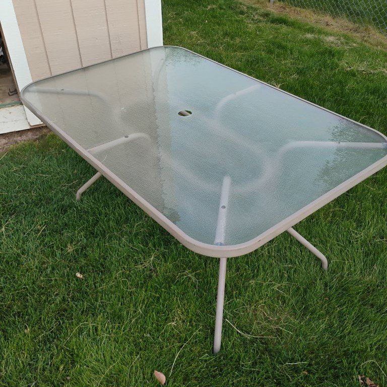 Great Glass Top Metal Legged Table