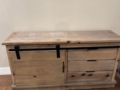 Console/ side board
