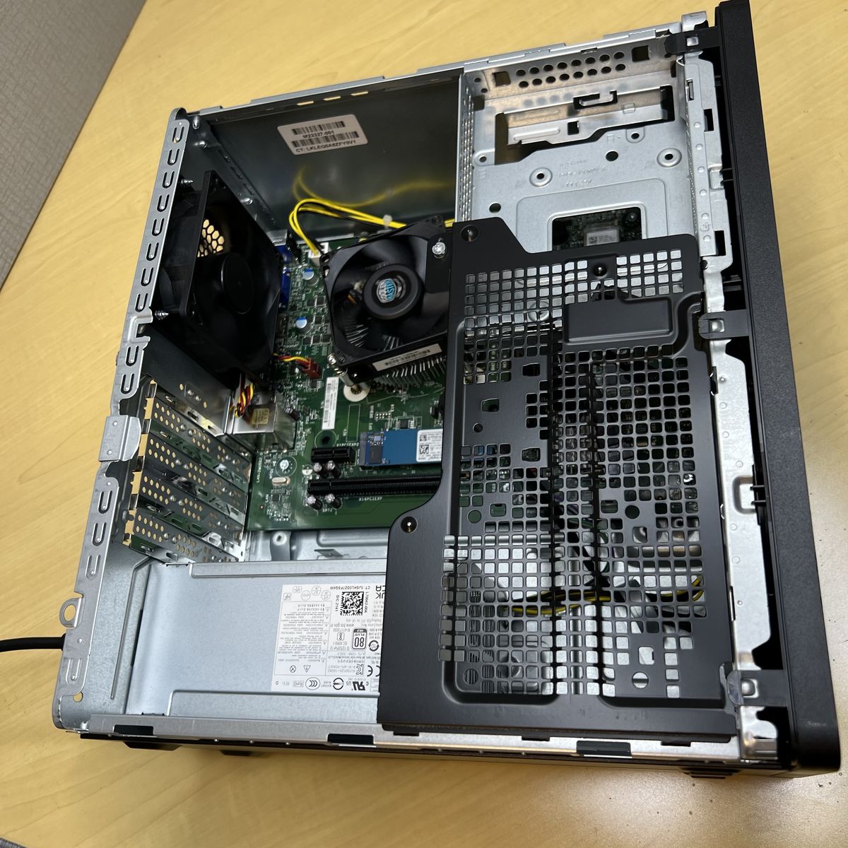 Main image 8