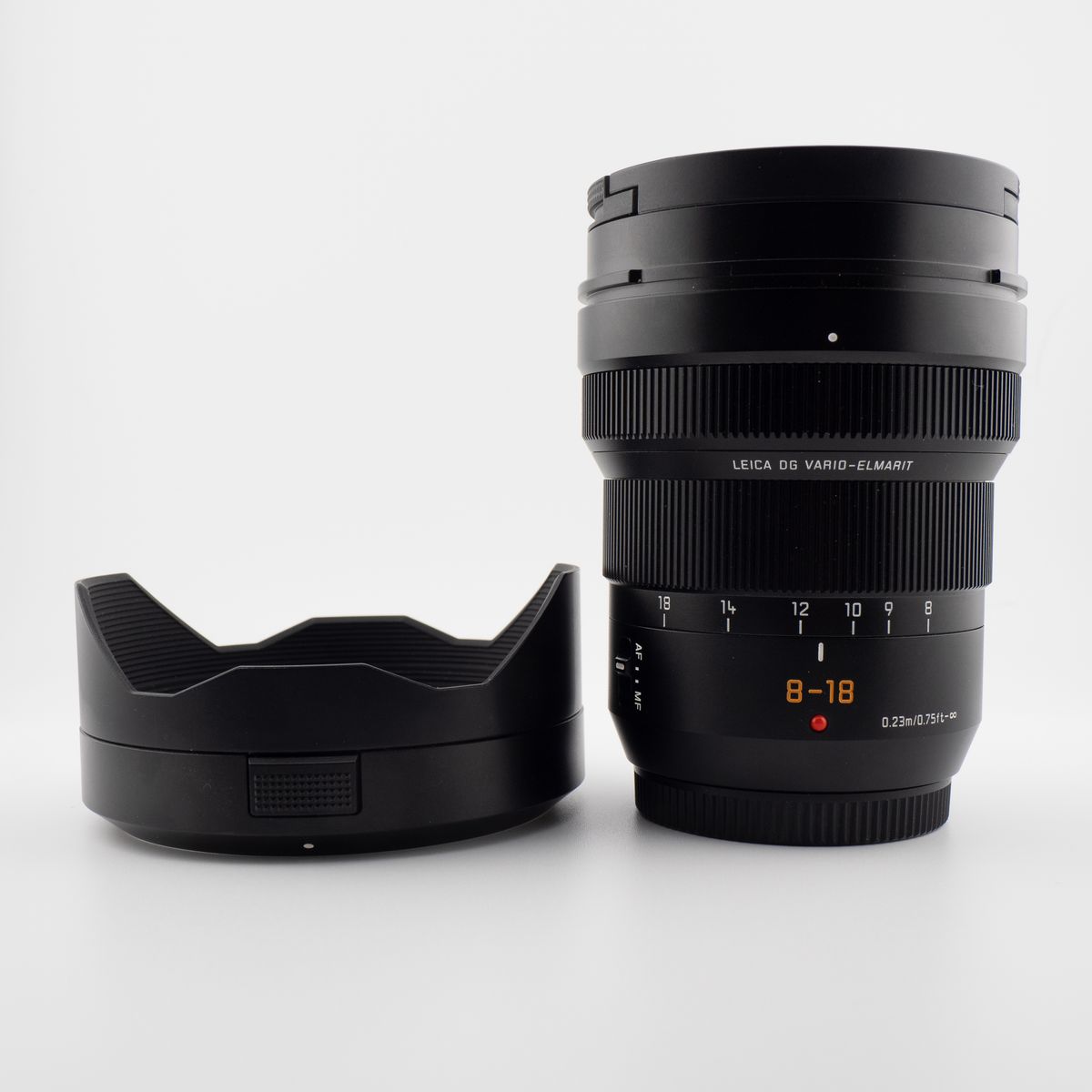 Panasonic Leica 8-18mm f2.8-4 - MFT