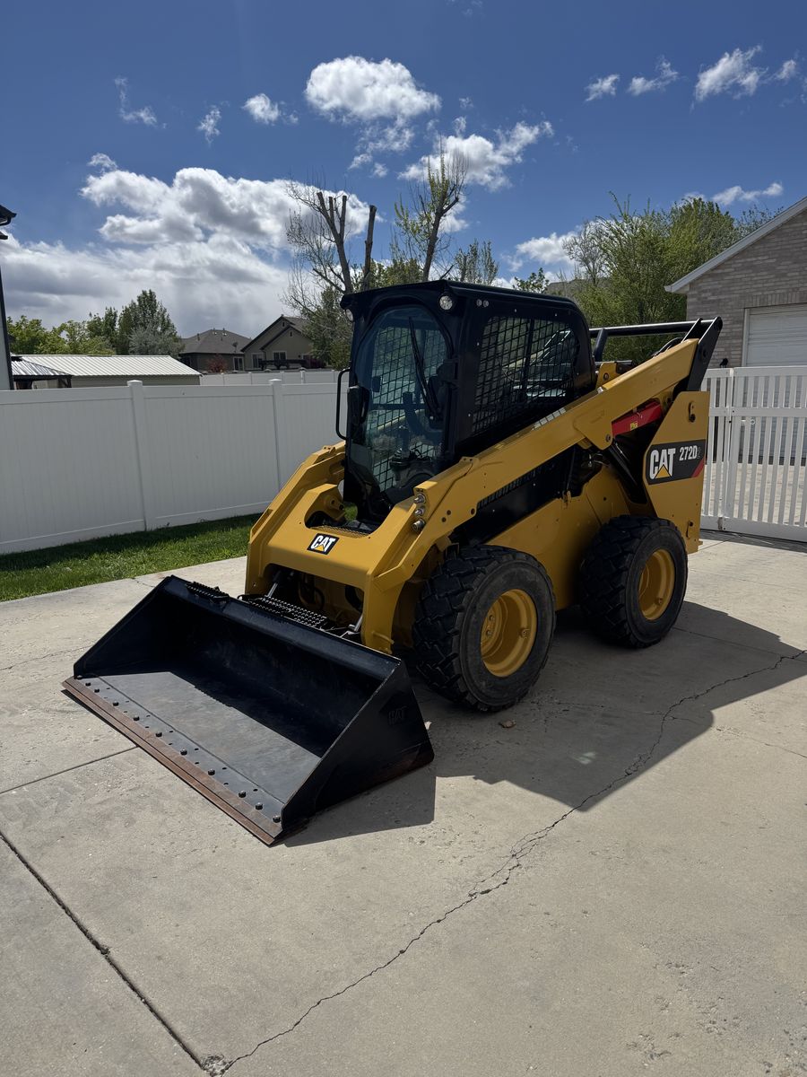 2019 CAT 272d2 - Skidsteer - fully loaded - 98 hp - 1072 hours