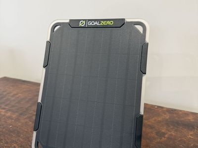 Goal Zero Nomad 5 Solar Panel / Charger