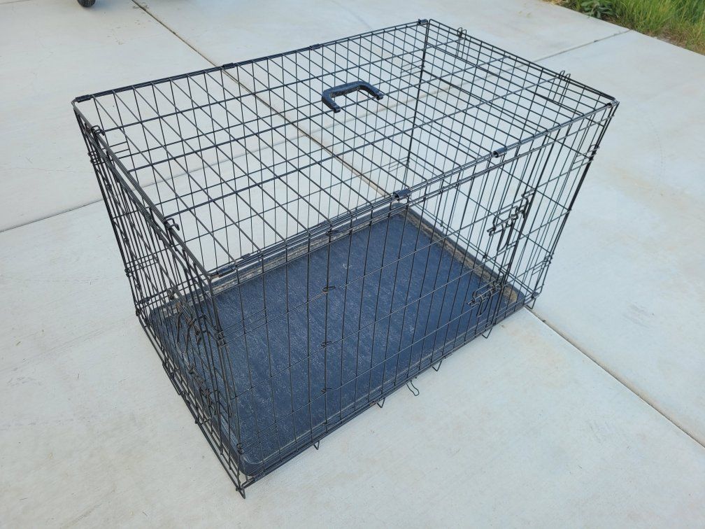 Large Black Wire Dog Crate Kennel with Two Doors and Removable Tray - Pet Travel/Training