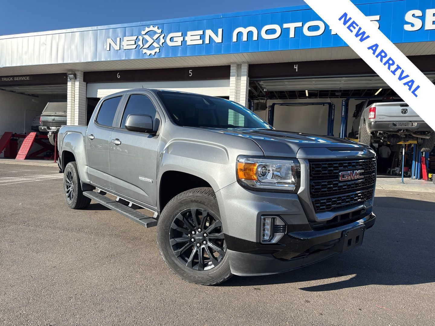 2022 GMC CANYON Elevation